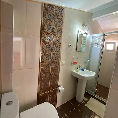 فيلة Gepflegte Mit Eigenem Pool Auf 370m² Und 2 Minuten Fussweg Zum Strand *