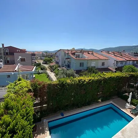 فيلة Gepflegte Mit Eigenem Pool Auf 370m² Und 2 Minuten Fussweg Zum Strand *